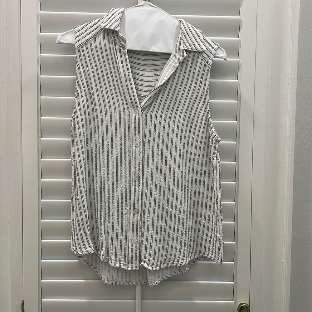 Maven West Striped Gauze Sleeveless Button Front Blouse XS White Black